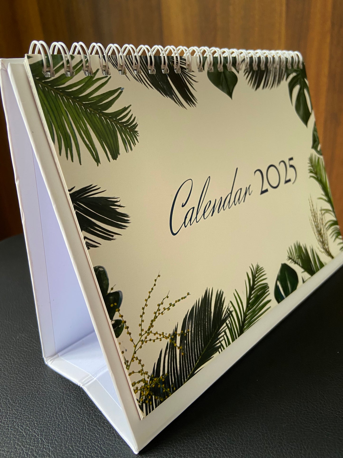 2025 Calendar - Tropical Elegance